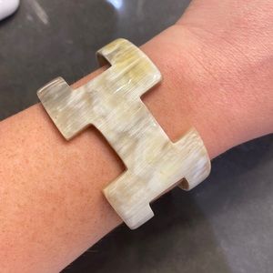 100% Horn Bangle